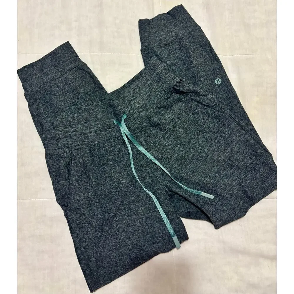Lululemon Ready to Rulu High-Rise Cropped Jogger